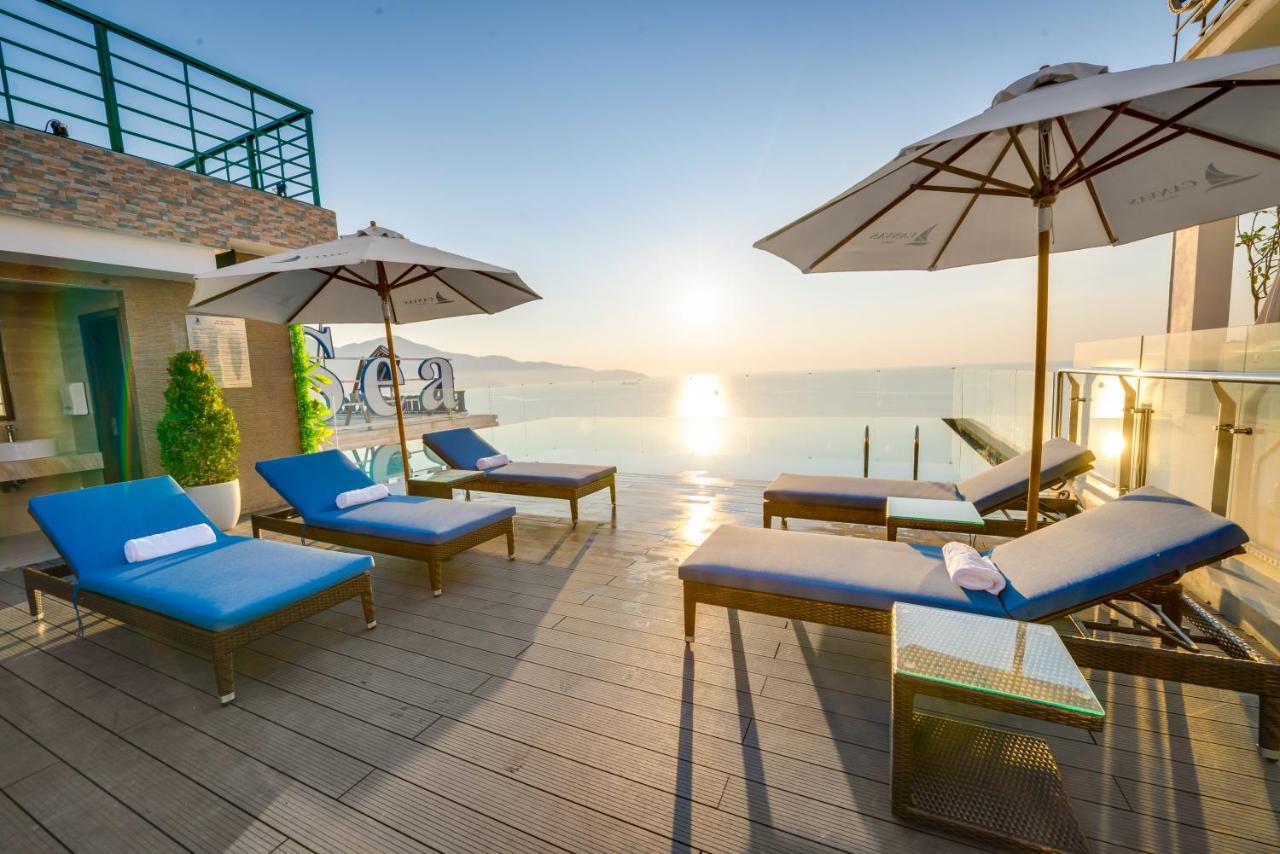 Canvas Danang Beach Hotel Экстерьер фото
