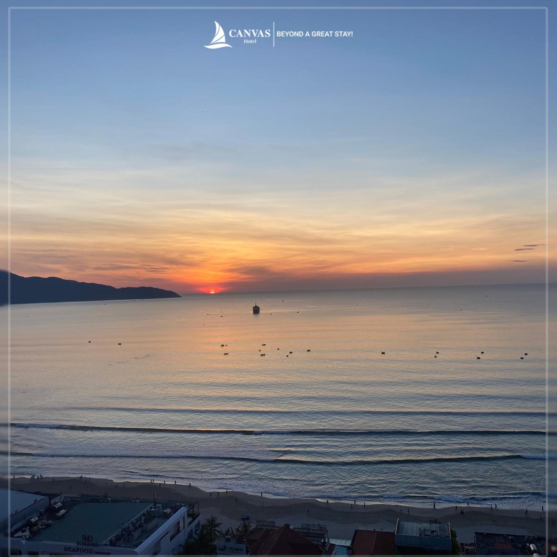 Canvas Danang Beach Hotel Экстерьер фото